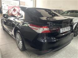 تۆیۆتا کامری